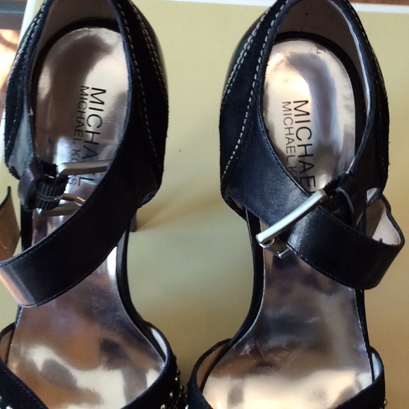 MICHAEL MICHAEL KORS BLACK Leather QUARTER STRAP - Picture 4 of 8